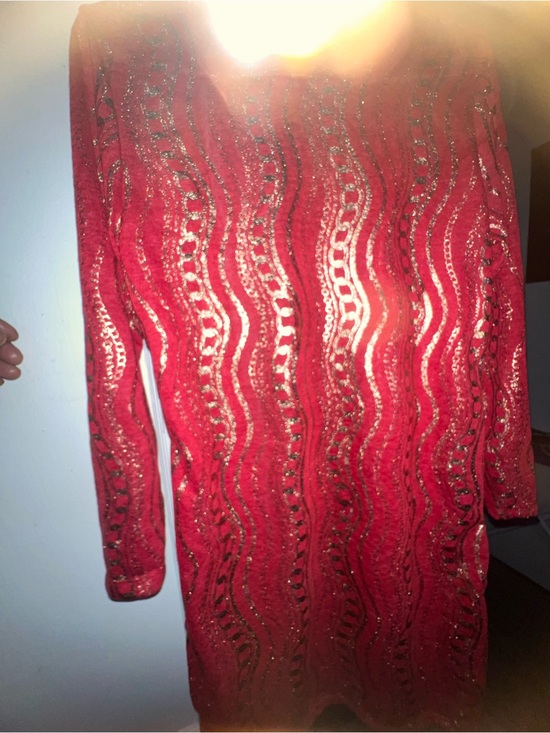 Sweaters - 🌹4/50 Red Sequin Wave Long Sleeve duster